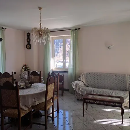 Semesterbostad Residenza Nonna Lucia Roccaforte Mondovì